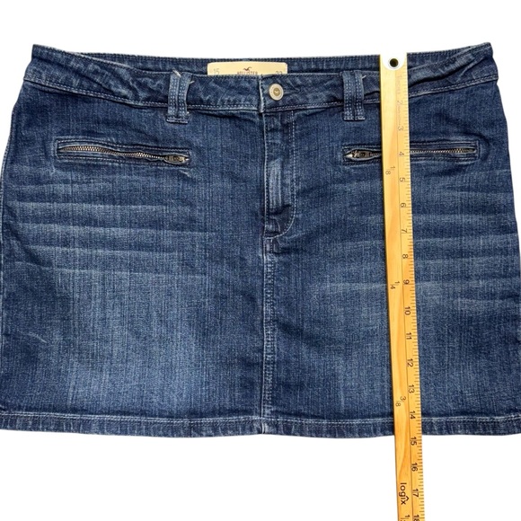Hollister Y2K Micro Mini Skirt Womens Sz 15 Blue Denim Low Rise‎ Casual Preppy - Picture 3 of 9